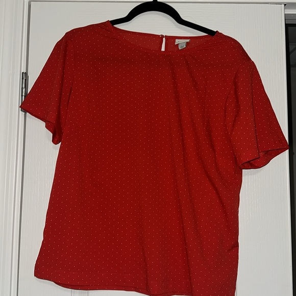 A New Day Red and white polka dot Short Sleeve Blouse size large - Picture 2 of 8